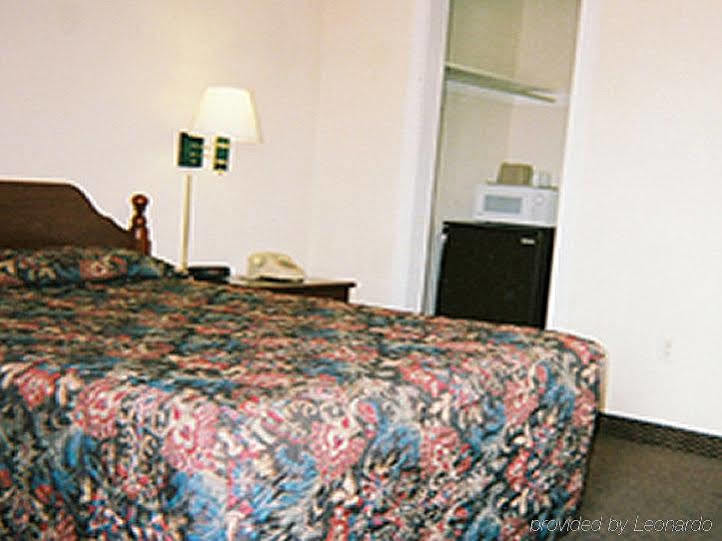 Red Carpet Inn - Allentown Habitación foto